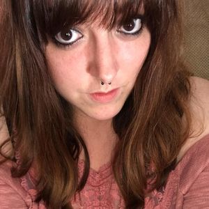 Meet your Posher, Courtney